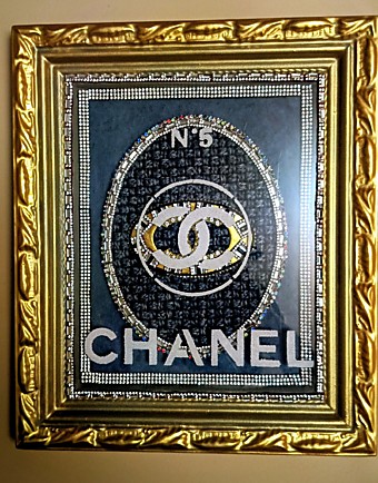 Гипсовое панно "Chanel Chic Crystal"